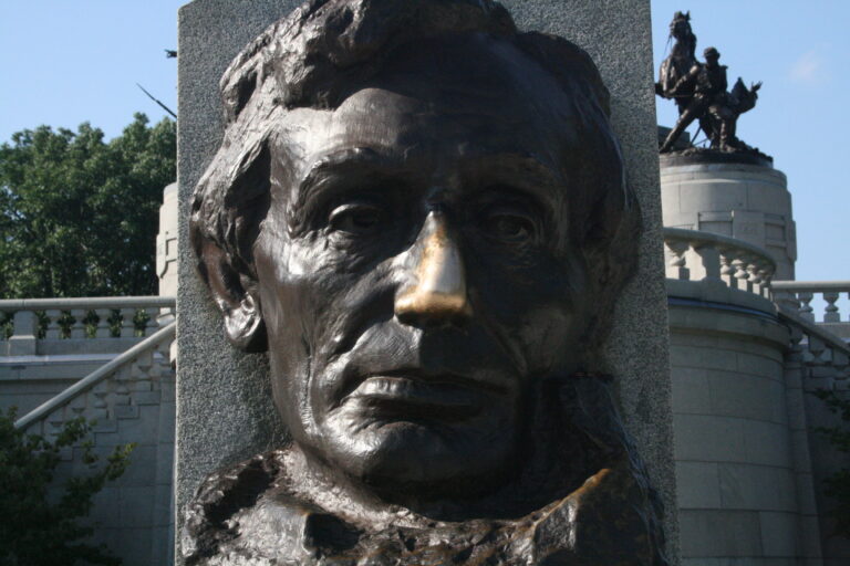 Abraham Lincoln tomb and memorial in Springfield Illinois